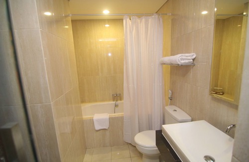 Mampang Prapatan Hotel | Discover Cipta Hotel Pancoran: Pool, Dining & Accessibility