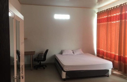 Ciracas House | Budget-Friendly Stay at Ciracas Guesthouse Awaits You