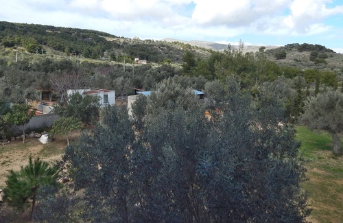 Kouvaras Apartment | Circe, Luxurius 2bedroom appartment next to Equestrian Club, wifi, pet friendly!