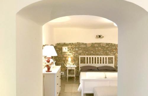 San Felice Circeo Apartment | Relaxing Circeii: Oceanfront Retreat with Spa & Pool