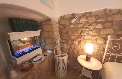 San Felice Circeo Apartment | Relaxing Circeii: Oceanfront Retreat with Spa & Pool