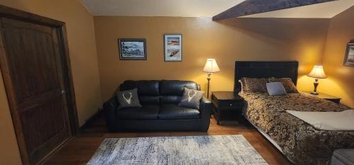 East Glacier Park Village Hotel | Comfortable Circle R Motel: Pet Friendly & Budget-Friendly Stay