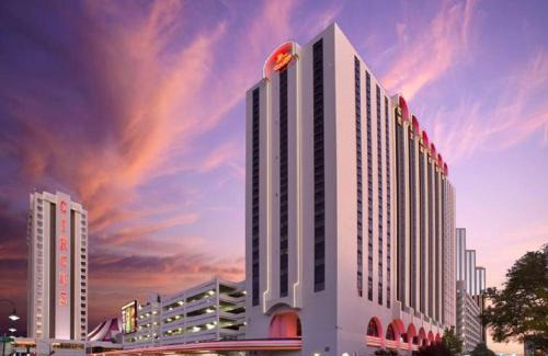 Downtown Reno Resort | Budget-Friendly Fun at Circus Circus Reno Hotel Casino