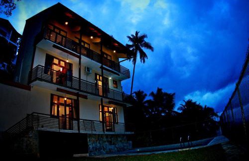 Tennekumbura Bed & Breakfast | Relaxing Oceanfront Stays at Cirute' Talwatte, Kandy