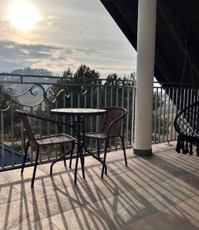 Jeleniewo House | Pet-Friendly Cisowe Sioło with Oceanfront Pool & Views