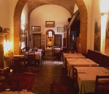 Rocca d'Orcia House | Discover Cisterna Nel Borgo: Pet-Friendly Retreat with Dining