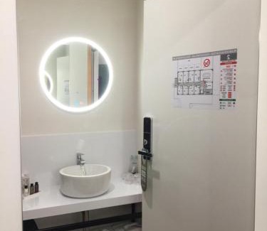 Mettet Hotel | Discover Cité Impériale: Rated 9/10 with Family Amenities