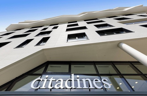 Oberhausbergen Apartment | Discover Citadines Eurometropole Strasbourg: Pet-Friendly Retreat
