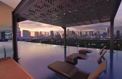 Mampang Prapatan Apartment | Inviting Citadines Gatot Subroto Jakarta with Pool & Ocean View