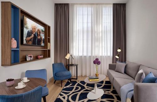 Angel Apartment | Pet-Friendly Retreat at Citadines Islington London