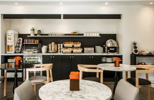 Gambetta Apartment | Explore Citadines La Défense Paris: A 4-Star Gem with Spa
