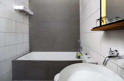 Semanggi Apartment | Discover Citadines Sudirman Jakarta: Pool, Spa & Breakfast