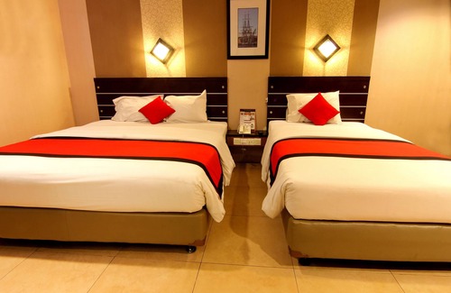 Gambir Hotel | Budget-Friendly Citi M Hotel with Family Amenities