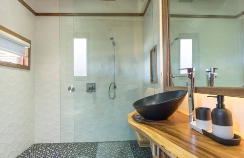 Carmen Resort | Ocean View "Citrine" Studio Villa with Spa & Pool Amenities