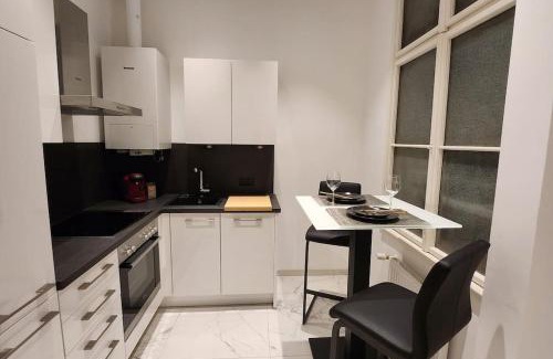 Altlerchenfeld Apartment | Family-Friendly City Apartment Near 1st District Awaits