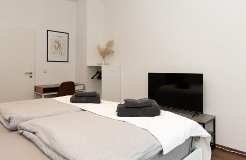 Zentrum-Nord Apartment | Pet-Friendly City Apartment near Zoo & Downtown Attractions