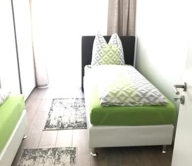 Pfersee Apartment | Discover the City Apartment: Family-Friendly Stay Awaits!
