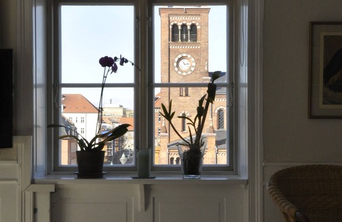 Copenhagen K Apartment | Modern 2-Bedroom City Apartment in Copenhagen - Guest Rated 9.8