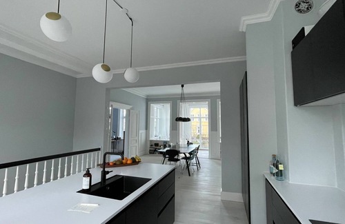 Frederiksberg Apartment | Bright City Apartment in Frederiksberg for Family Getaways
