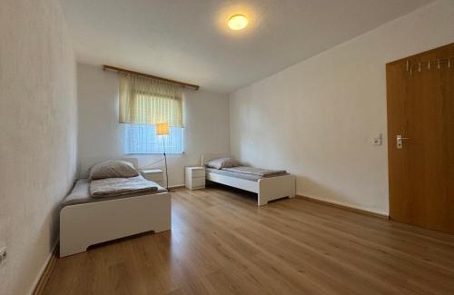 Oberdorla Apartment | City-Apartment Monteur- & Ferienwohnung