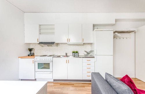 Jonkoping Apartment | Pet-Friendly City Apartments with Ocean Views in Jonkoping