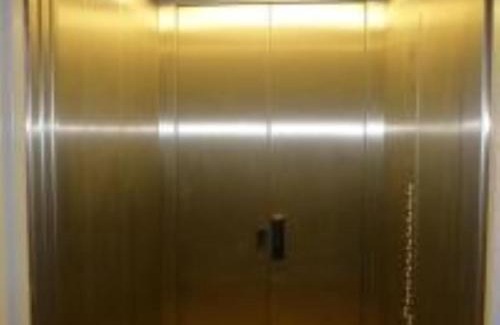 Odenkirchen-Mitte Apartment | Convenient City Hotel with Spa, Restaurant & Pet-Friendly Stay