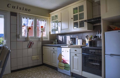 Bully-les-Mines House | Discover a Cozy Cottage Near the Louvre-Lens & Vimy