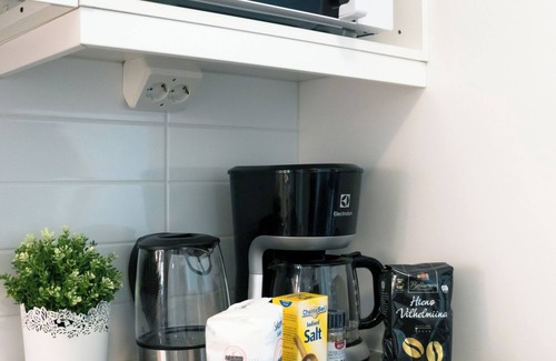 Oulu Apartment | Central 1BR Studio with Breathtaking Views and Breakfast