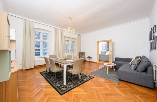 Modling Apartment | Family-Friendly City Center Mödling with Top Reviews