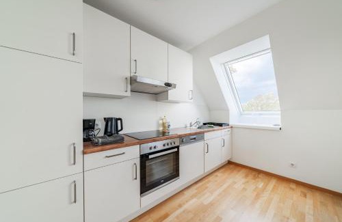 Wahring Apartment | Discover City Chic #20: A 4-Star Stay Awaits