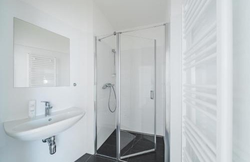 Wahring Apartment | Discover City Chic #20: A 4-Star Stay Awaits