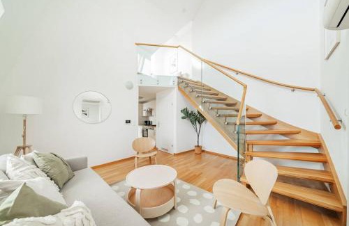 Wahring Apartment | Stylish City Chic #21 - A 4-Star Getaway Awaits