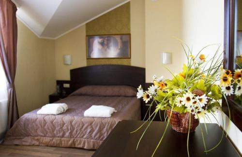 Kharkiv Hotel | City Club: Pet-Friendly 4-Star Retreat with Top Reviews