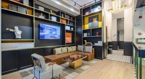 Lingshan County Hotel | Explore City Comfort Premier Hotel Near Traditional Medicine