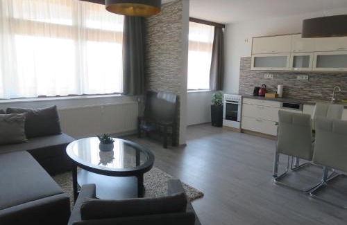 Mosonmagyarovar Apartment | Exceptional City Corner Central: Family-Friendly Comfort