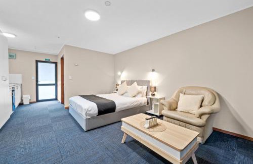 Invercargill City Centre Hotel | Discover Comfort at CITY COURT by KTC: Pet-Friendly Stay
