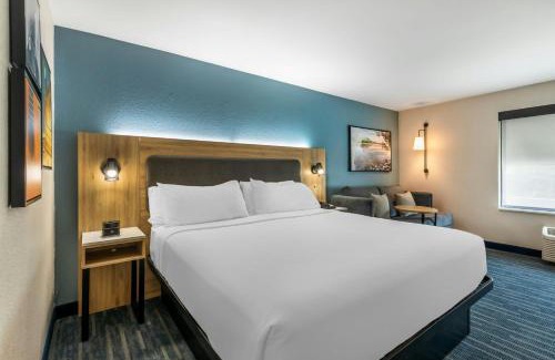 Duluth Hotel | Guest-Favorite Best Western Plus Duluth/Sugarloaf Retreat
