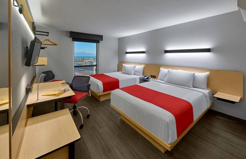 Caborca Hotel | Comfortable Stay at City Express by Marriott Caborca