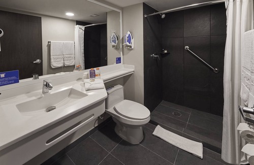 Caborca Hotel | Comfortable Stay at City Express by Marriott Caborca