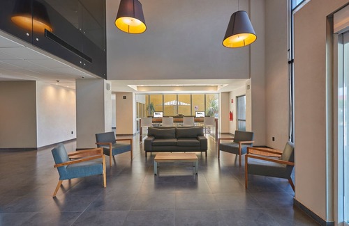 Tehuacan Hotel | Inviting City Express by Marriott Tehuacan with Spa & Dining