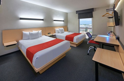 Tehuacan Hotel | Inviting City Express by Marriott Tehuacan with Spa & Dining