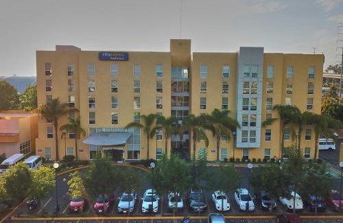Cuautlancingo Hotel | Comfortable City Express by Marriott Puebla FINSA - 4 Star Stay