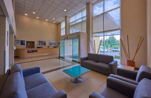 Cuautlancingo Hotel | Comfortable City Express by Marriott Puebla FINSA - 4 Star Stay