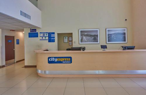 Cuautlancingo Hotel | Comfortable City Express by Marriott Puebla FINSA - 4 Star Stay