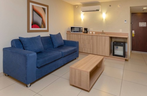 Ciudad Cariari Hotel | Discover City Express by Marriott in San Jose, Costa Rica