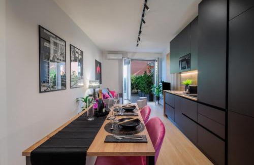 Bergamo Apartment | City Garden Home