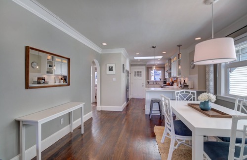 Fremont Apartment | City Haven II: Perfect Location Near Zoo & Dining Options