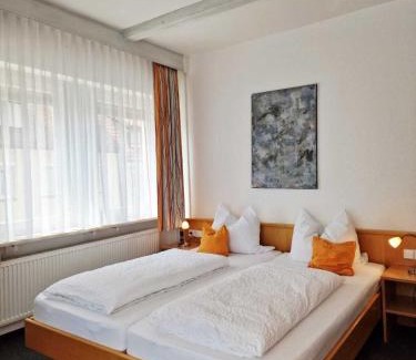 Boeblingen Hotel | Family-Friendly BB City Hotel with 8.5/10 Guest Rating