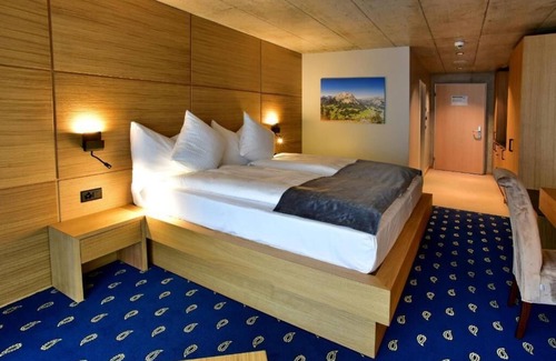 Glarus Nord Hotel | Exceptional City Hotel Glarnerland: Spa & Family Friendly