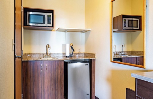 South Westminster Hotel | City Inn: Guest-Rated Getaway with Spa and Family Amenities